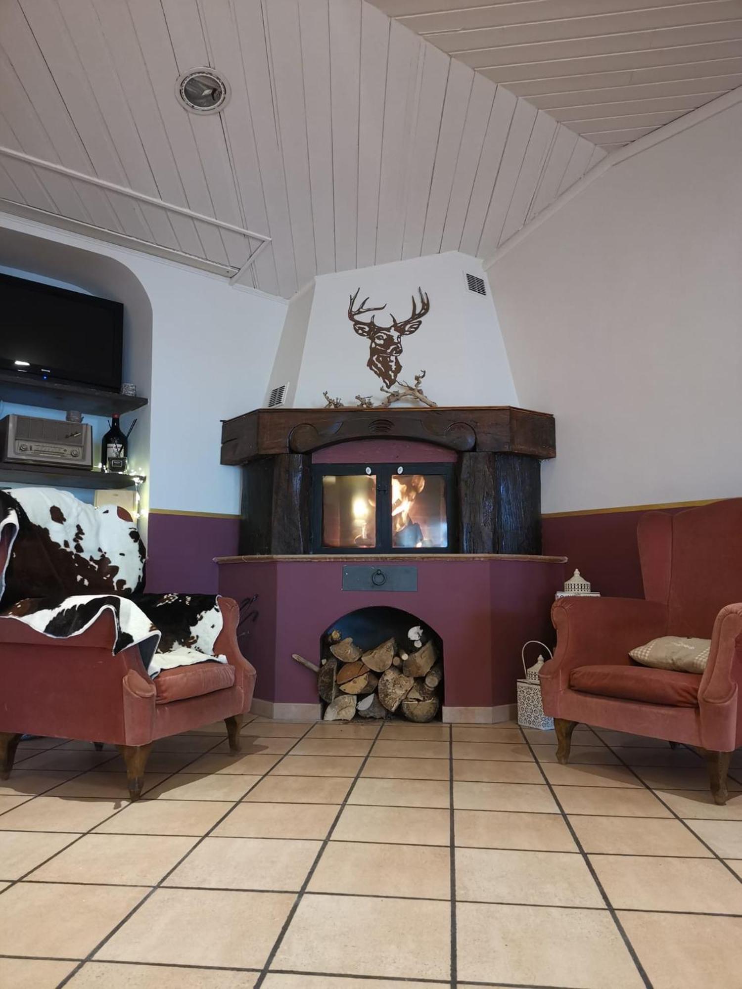 Hotel Pineta Ristorante Country House In Fabriano Campodonico  Exterior photo